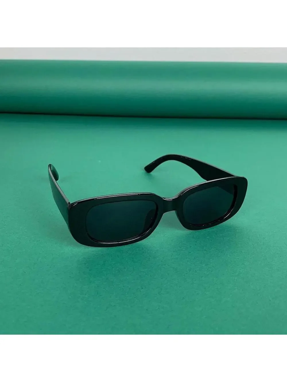 Vintage y2k style style black sunglasses. UVA UVB protection